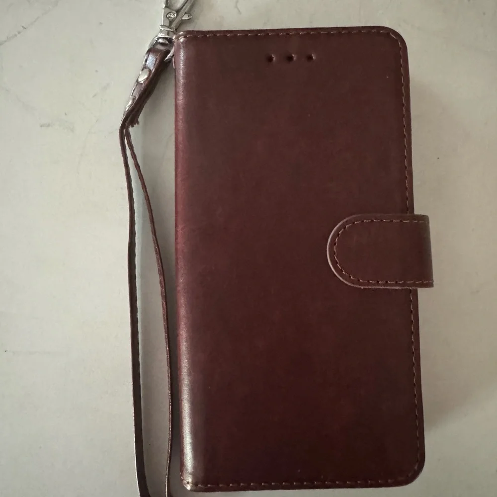 NWT- I-phone 11 Pro premium leather case NEW